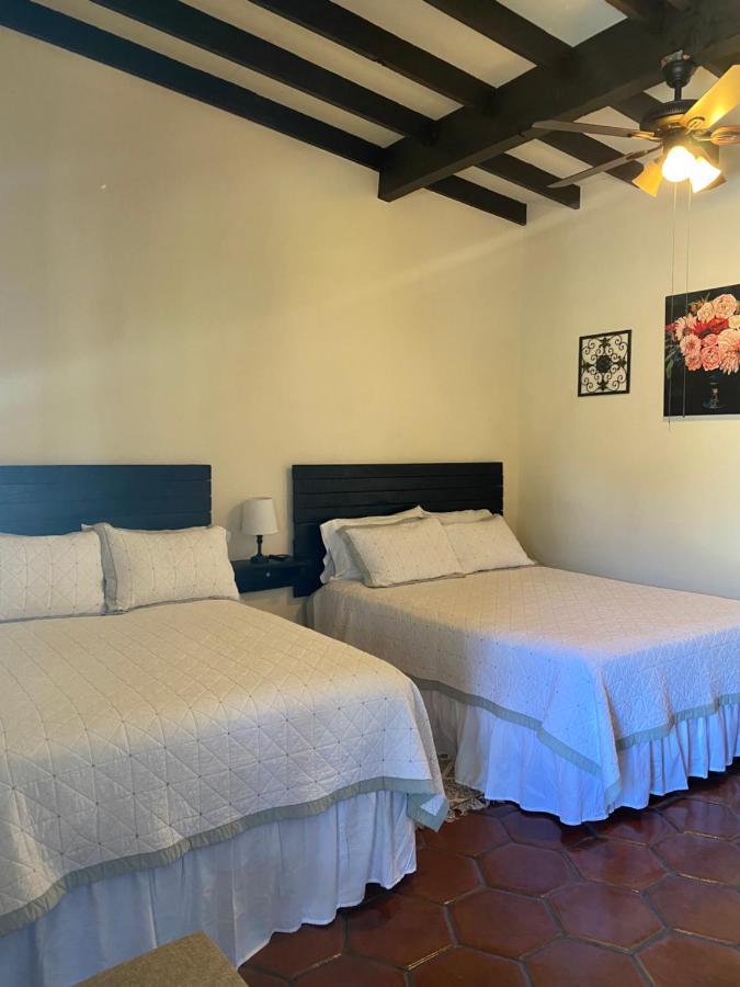 Hotel Estancita Elena Valle de Guadalupe Esterno foto
