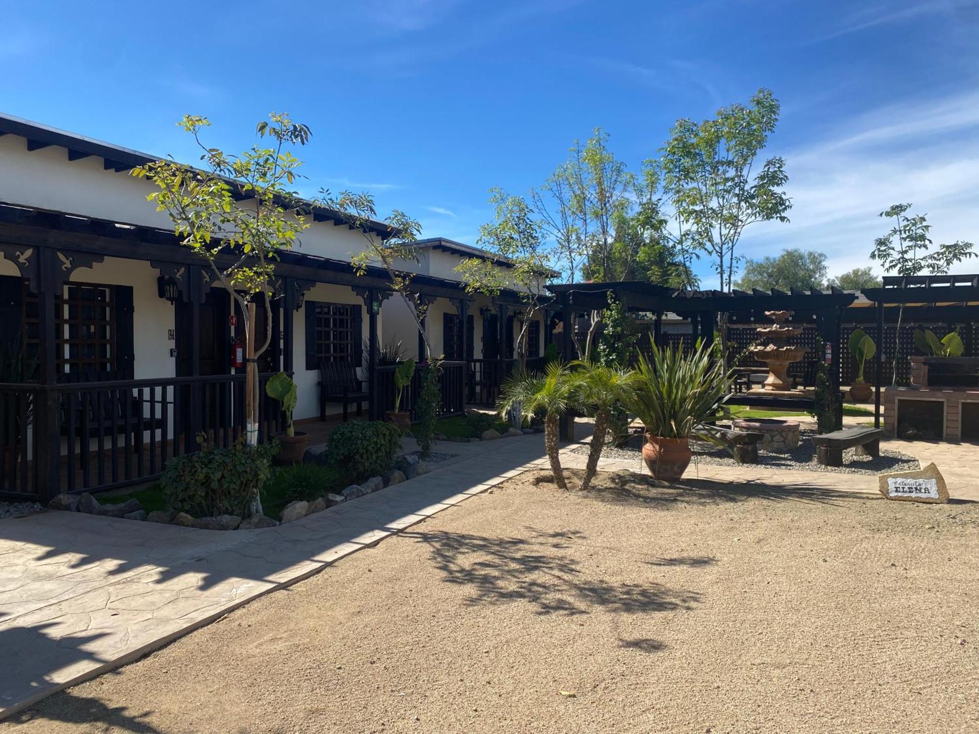 Hotel Estancita Elena Valle de Guadalupe Esterno foto