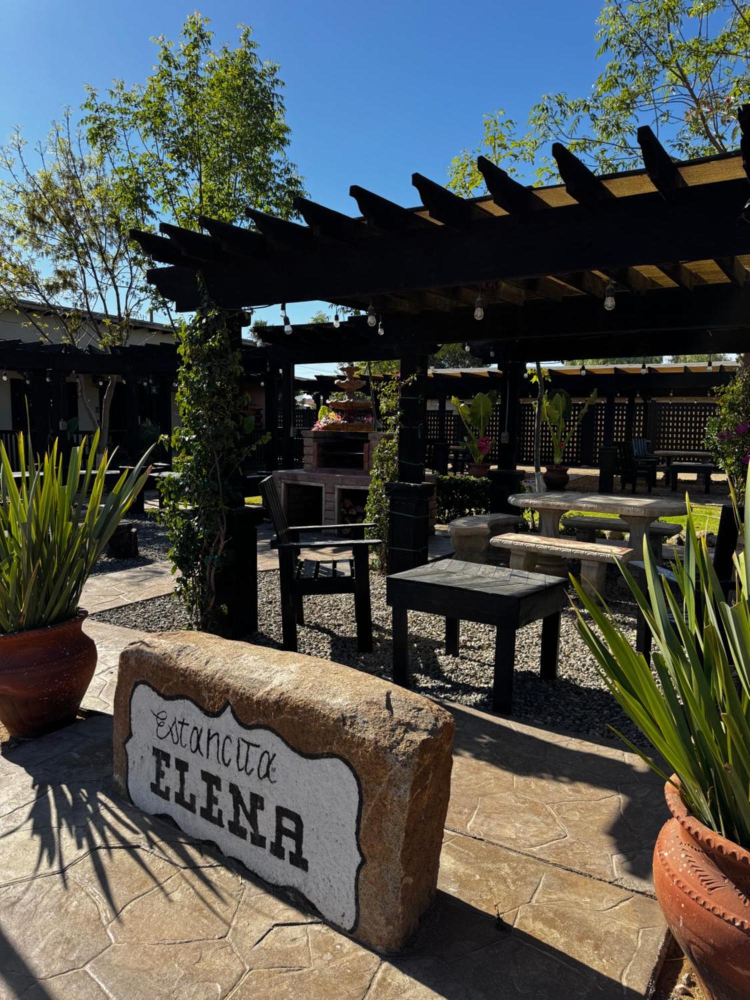 Hotel Estancita Elena Valle de Guadalupe Esterno foto